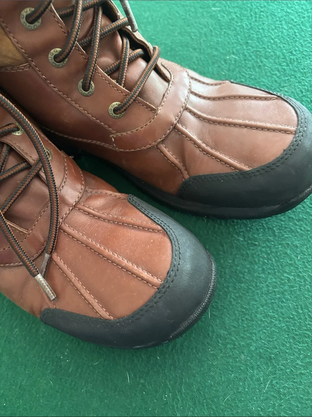UGG Mens Butte Worchester Brown Leather Waterproof Vibram Boots Size 11